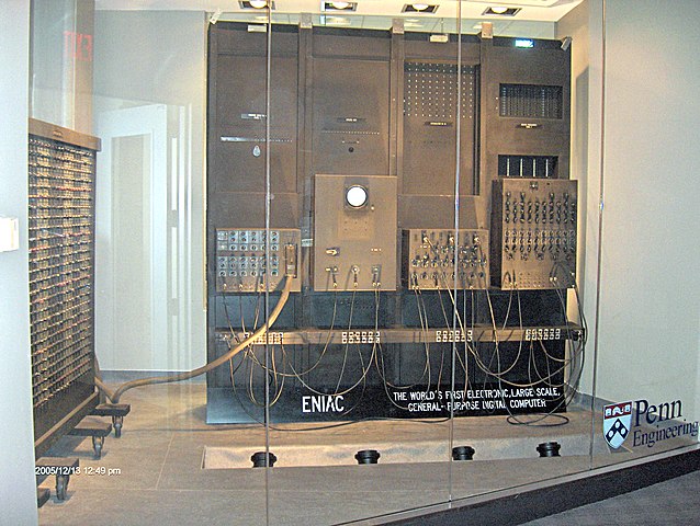 638px-ENIAC_Penn1.jpg